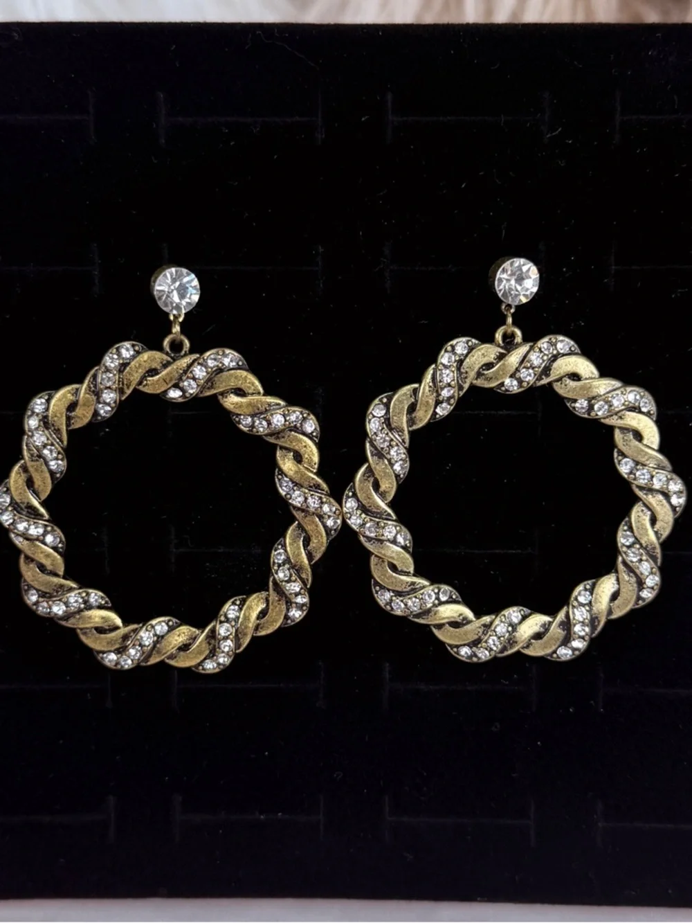 Gorgeous weighted , goldtone, bling pierced costume vintage earrings